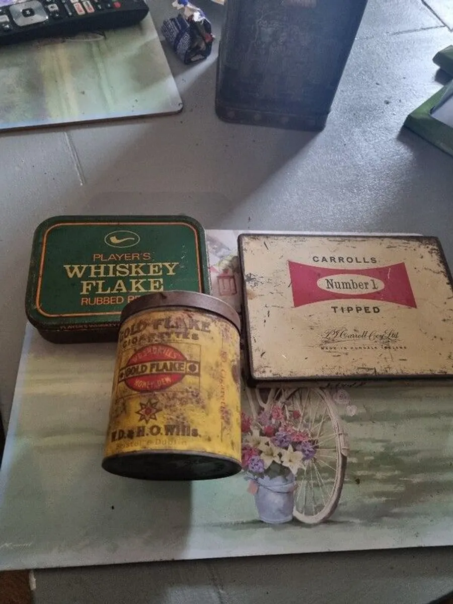Tobacco tins - Image 2