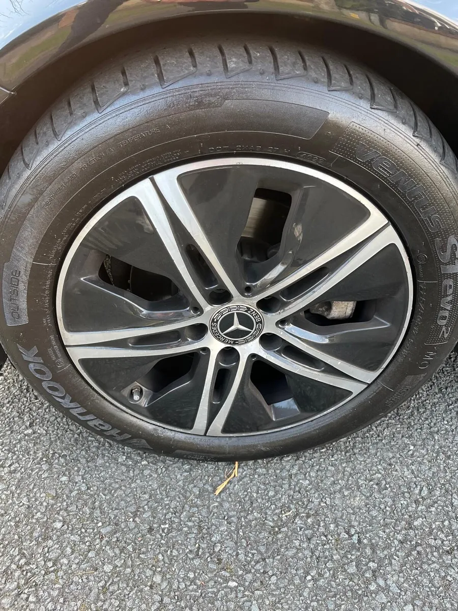 Mercedes original 17” inch alloy wheels - Image 3