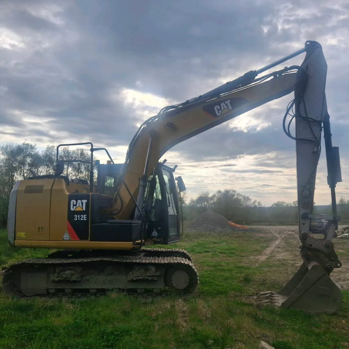 Cat 312E - Image 1
