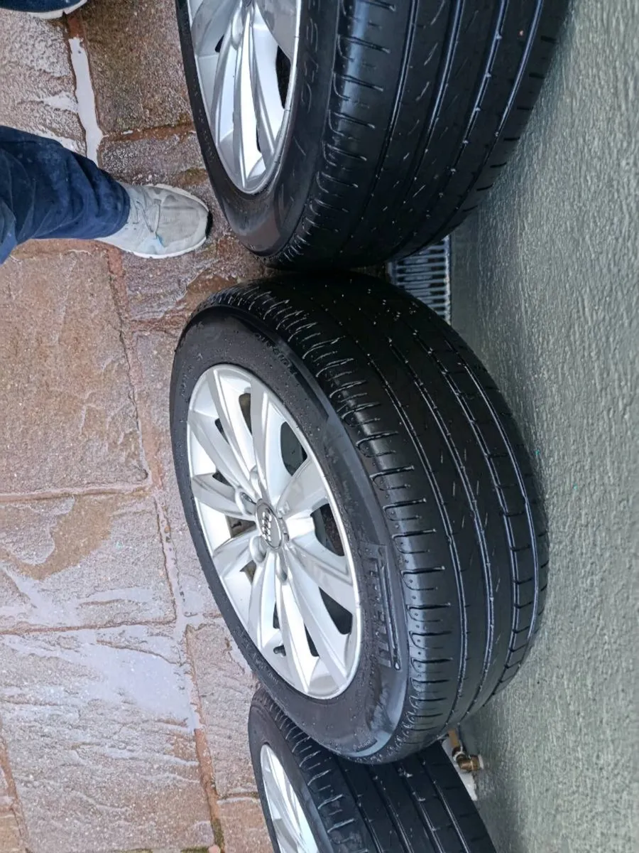 Genuine Audi A3 alloy's - Image 4