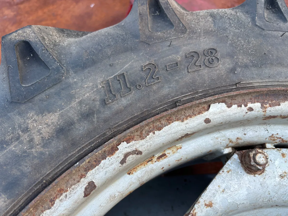 Rims & tyres came off Massey Ferguson 398 - Image 2