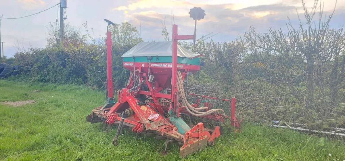 Kuhn/Accord one pass - Image 3