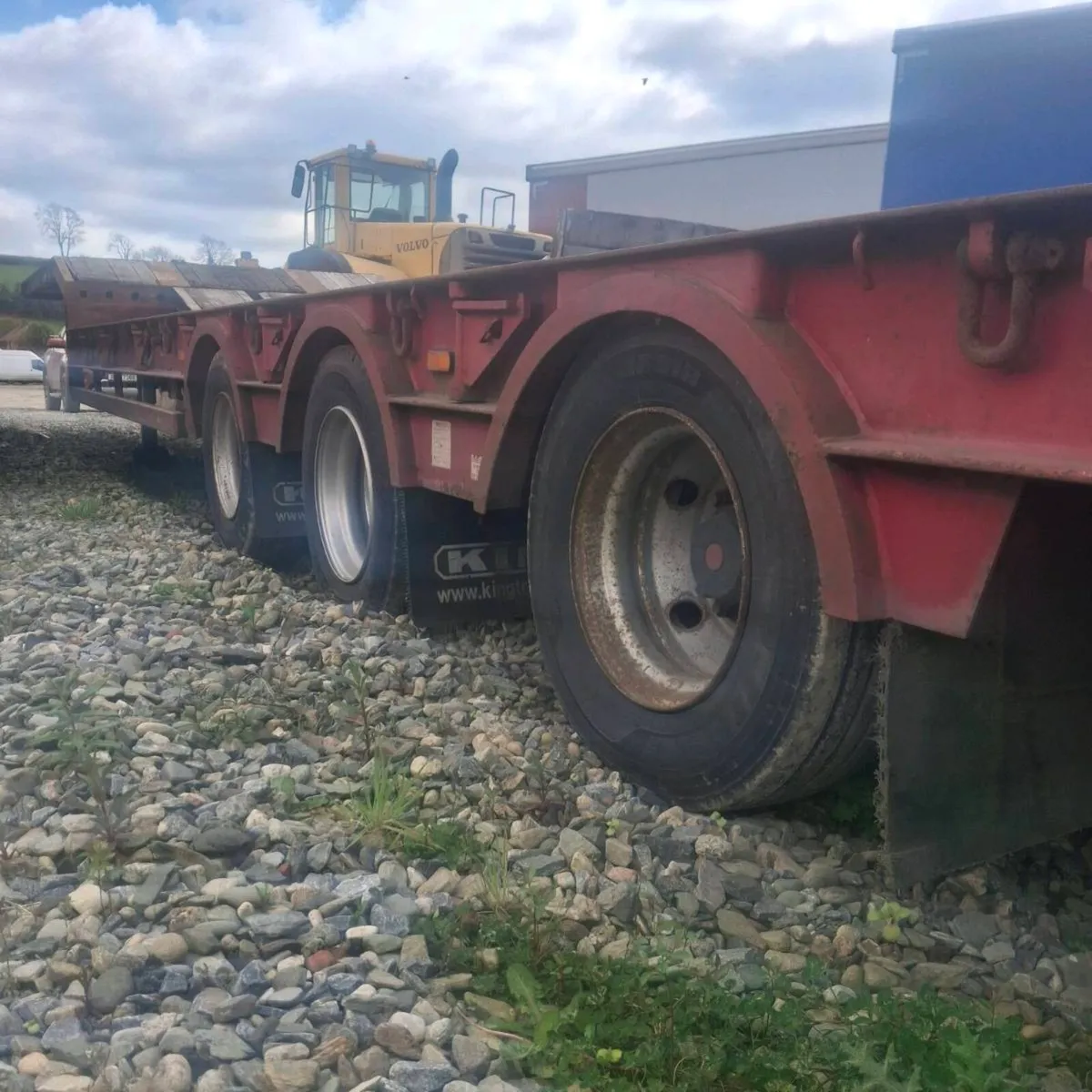 King GTS44 low loader - Image 1