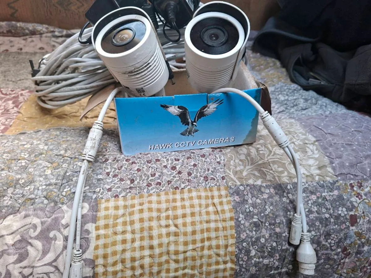 2 x Hawk CCTV CAMERAS - Image 4