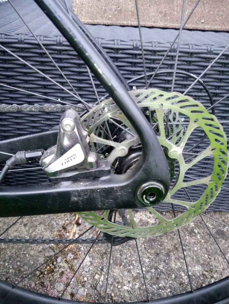 Carbon Road Bike - Image 3