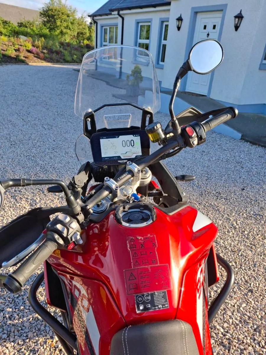 Triumph Tiger 900 GT pro - Image 2