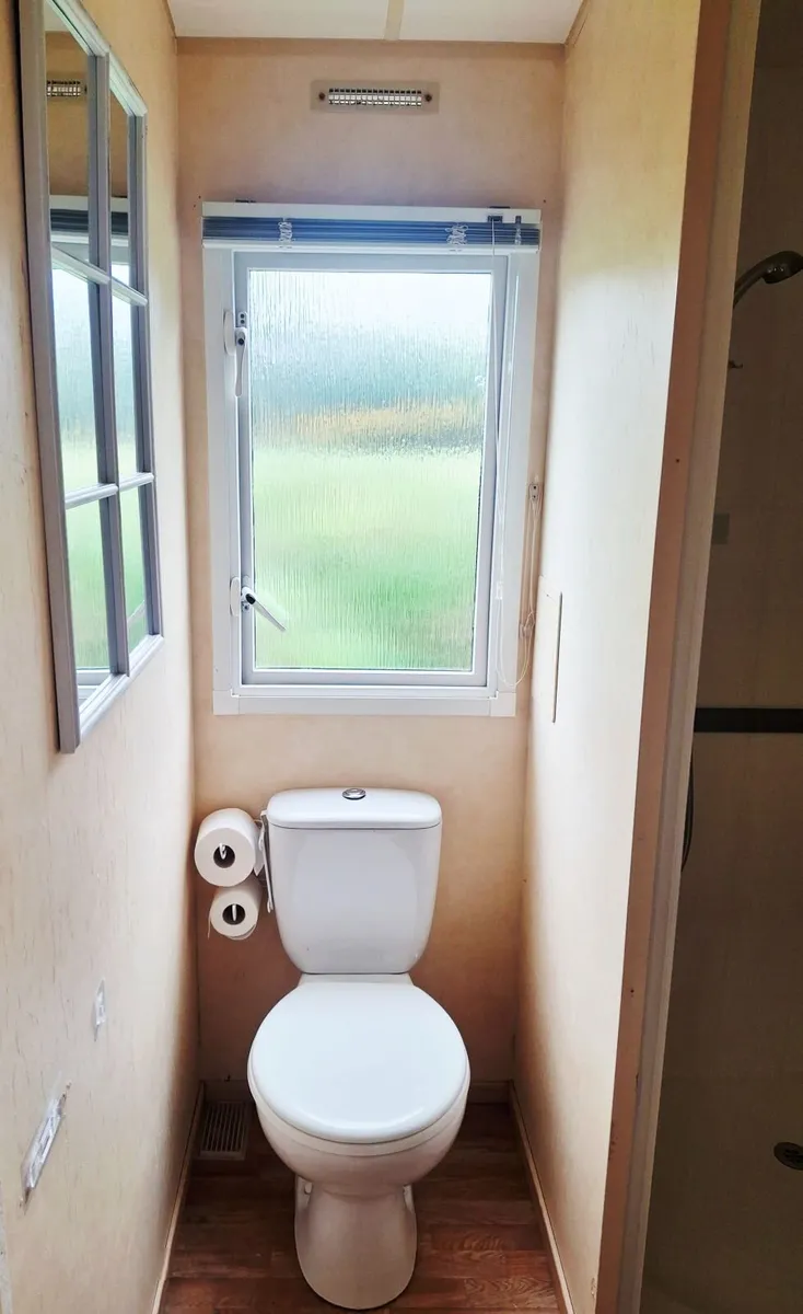 Mobile Home - Image 3
