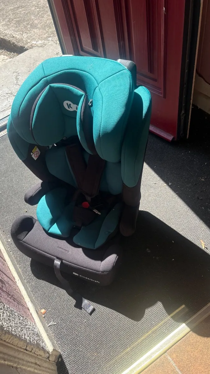 Car seat - Image 2