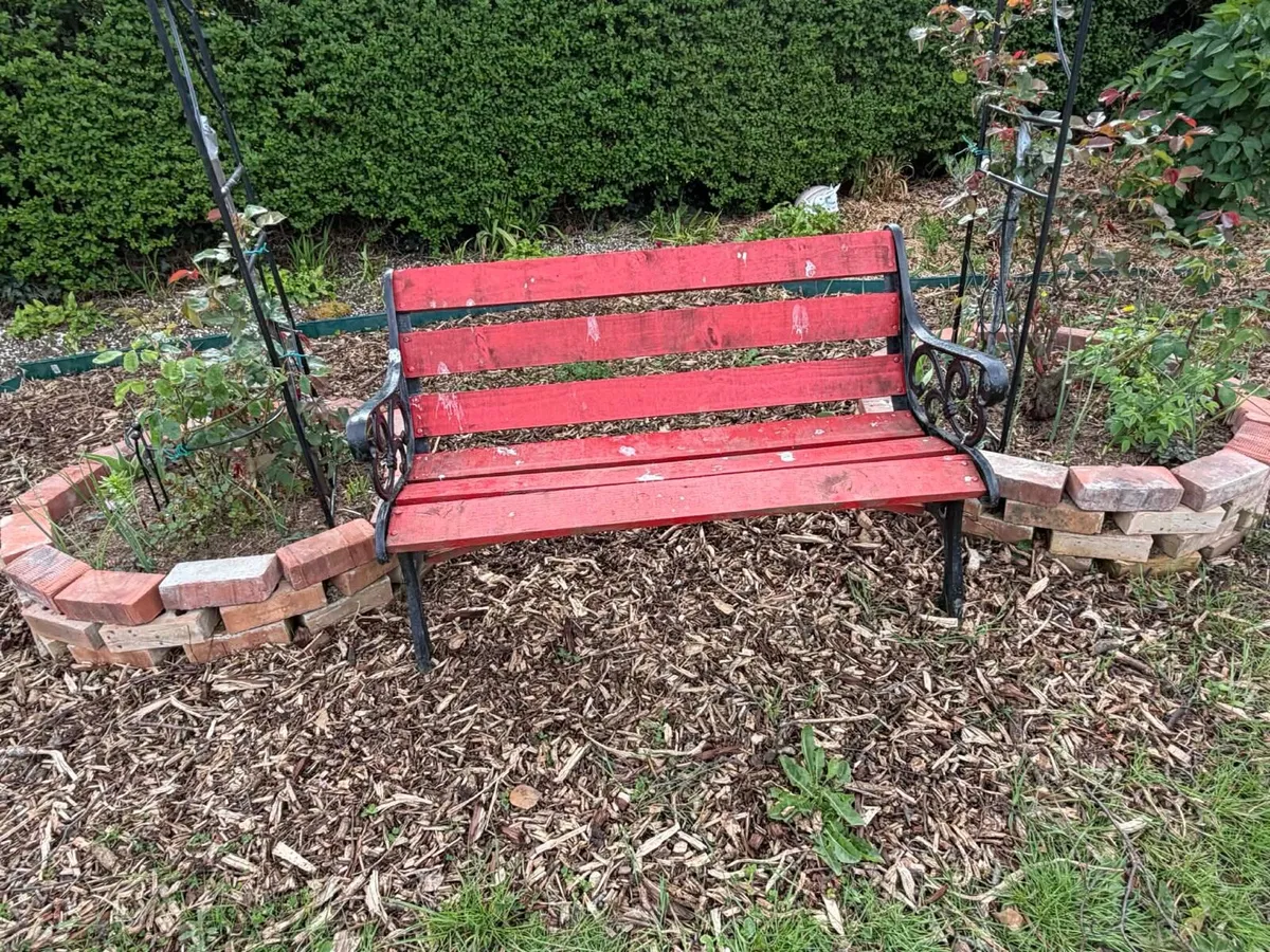 Cast iron garden bench - Image 2
