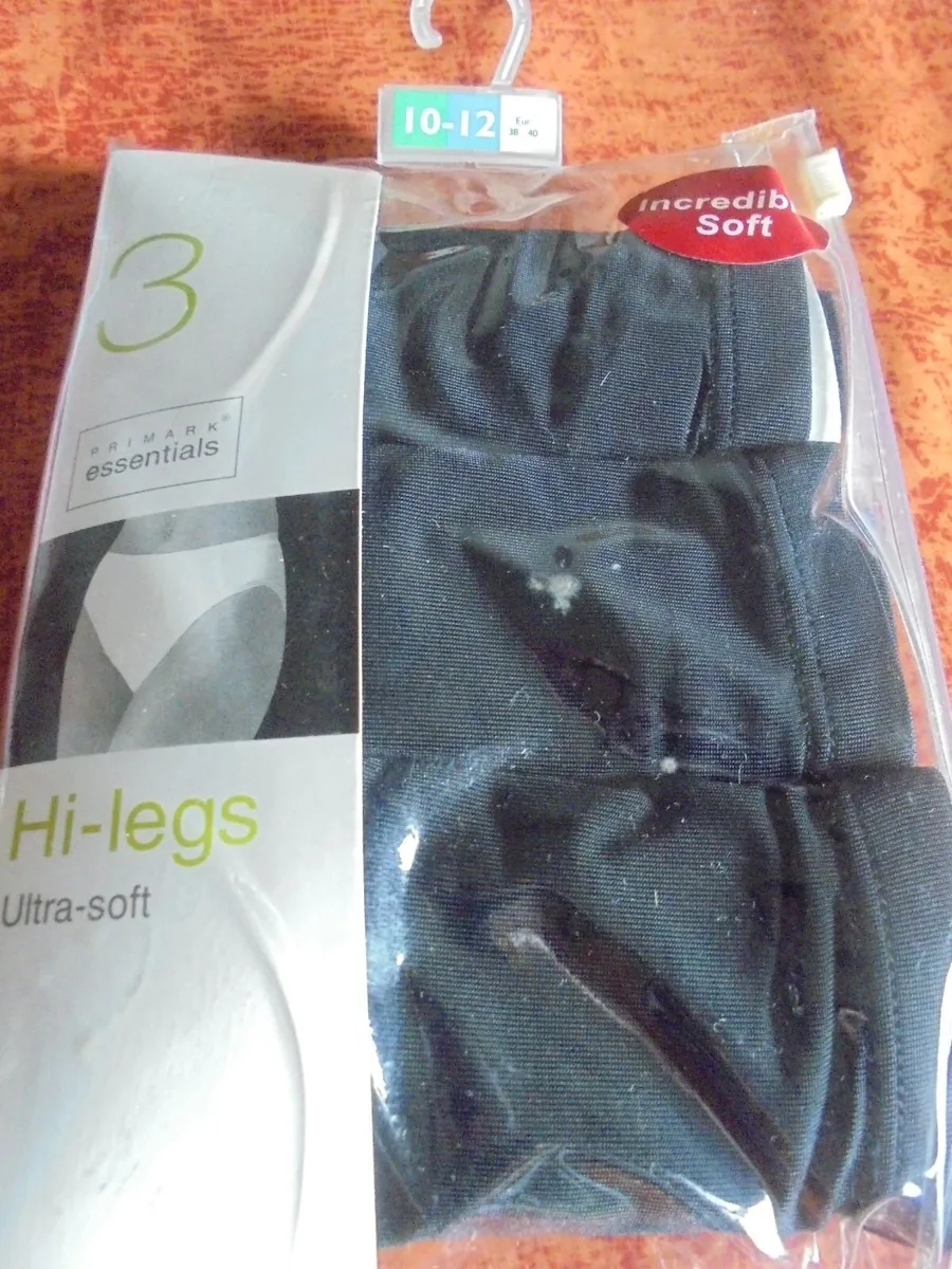 3 Pkt. Hi-Legs Ladies Briefs x2vFor Sale - Image 1