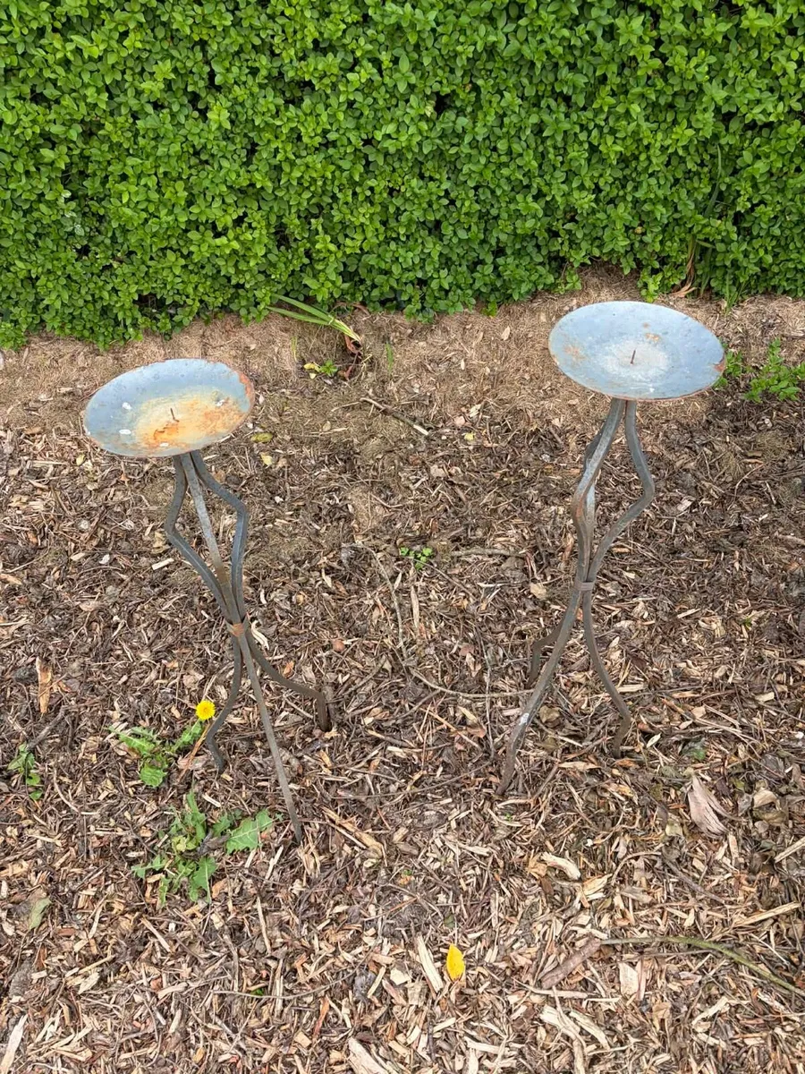 2 cast iron garden candle holders set