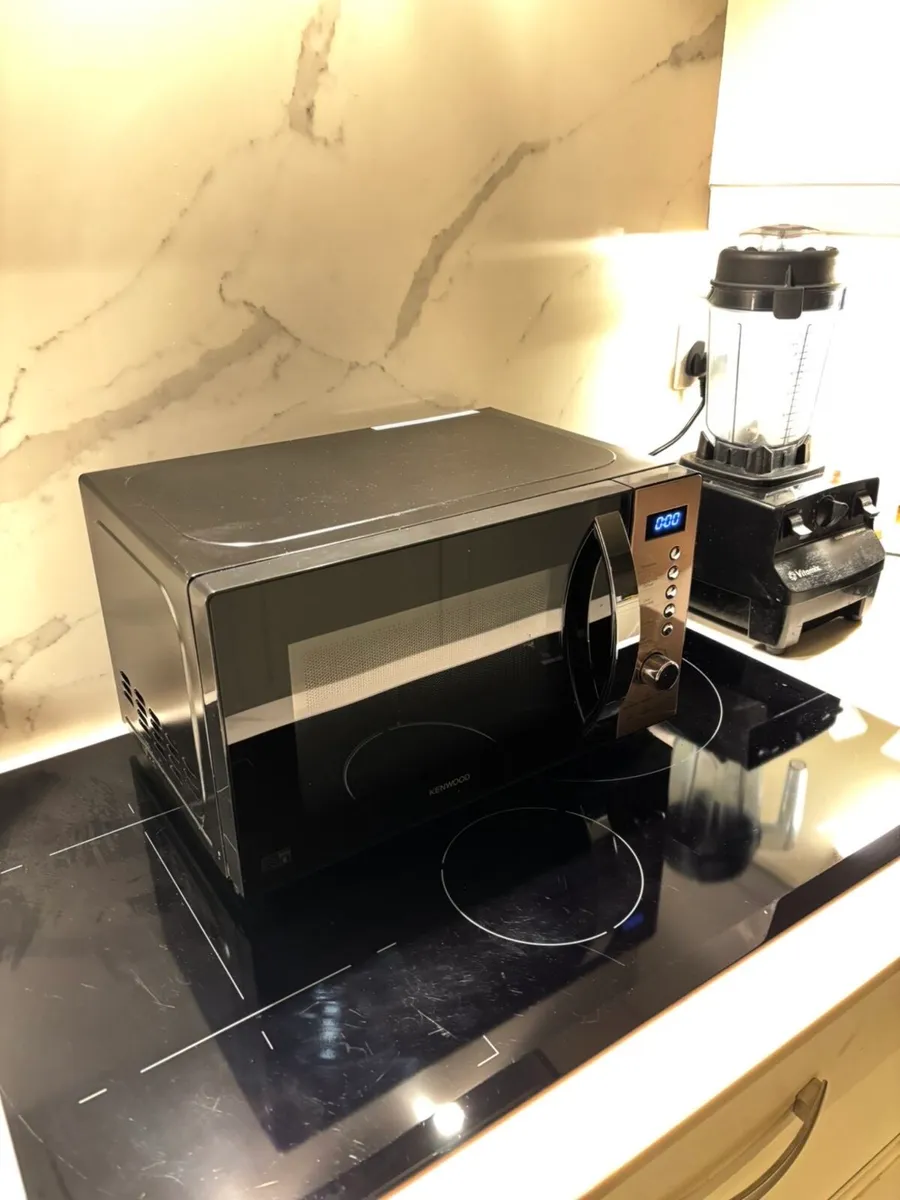 Kenwood microwave - Image 4