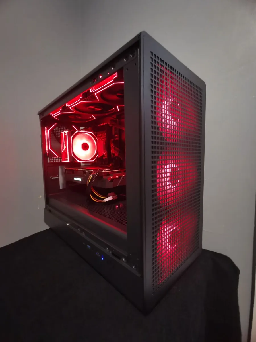 Gaming PC - Image 1