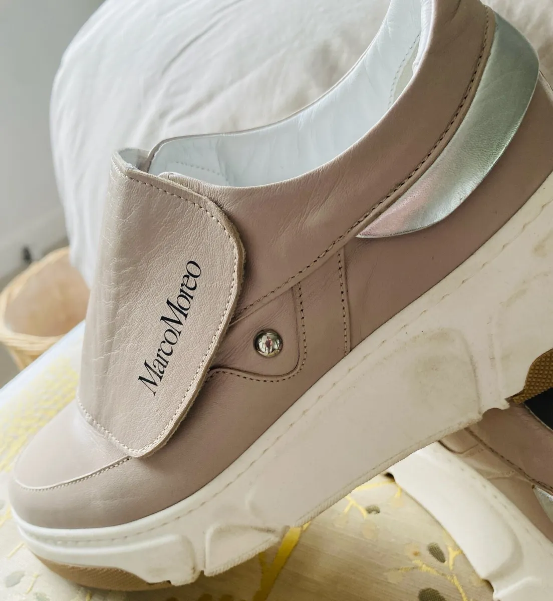 Shoes - Image 4