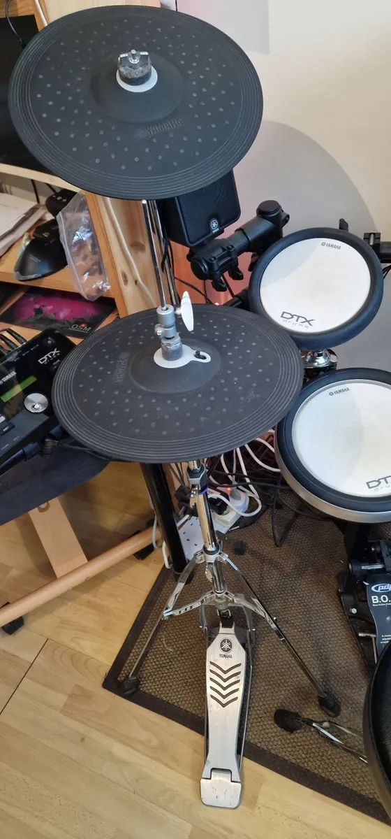 Yamaha DTX502 professional electronic Drum Kit - Image 3