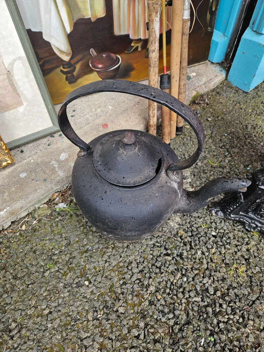 Vintage Cast Iron Kettle - Image 1
