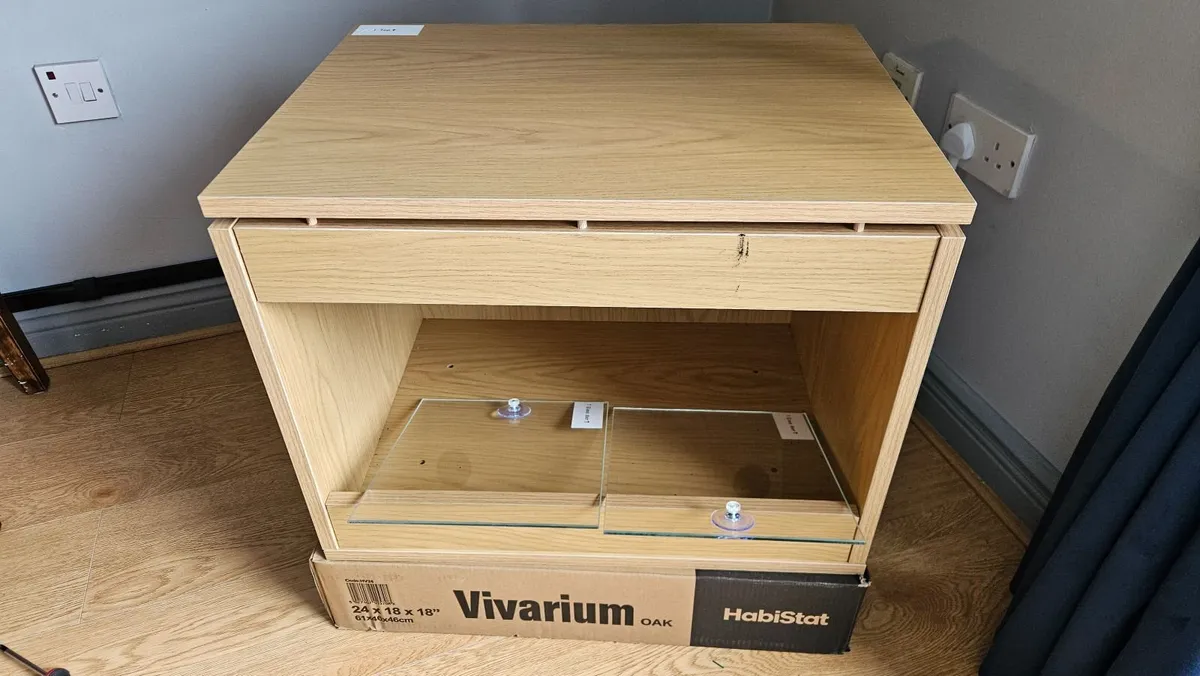 Vivarium 61×46×46 cm - Image 1