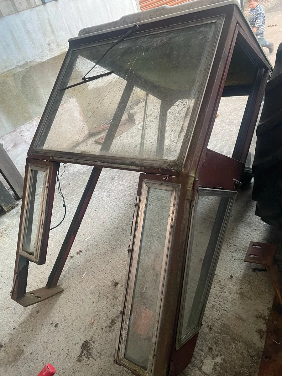 Tractor cab for mf 135 or similar - Image 1
