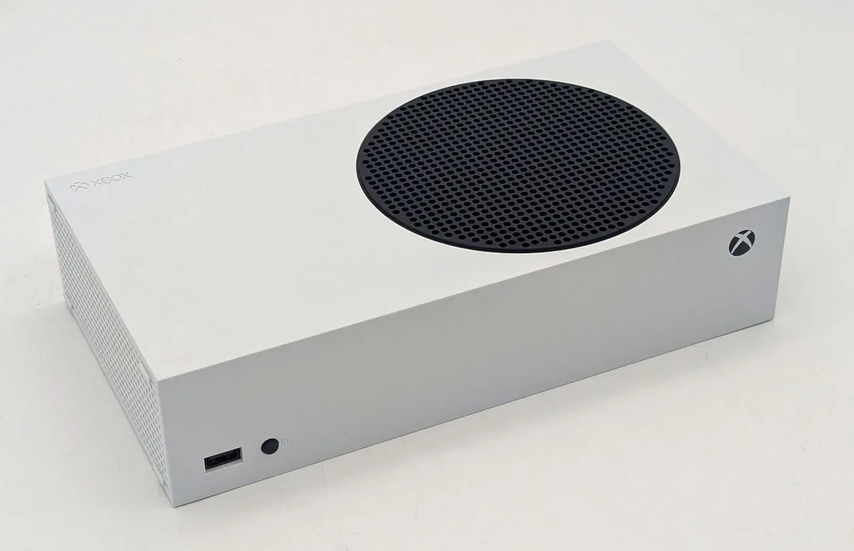 Xbox Series S Console 512GB (Model 1883) - Image 1