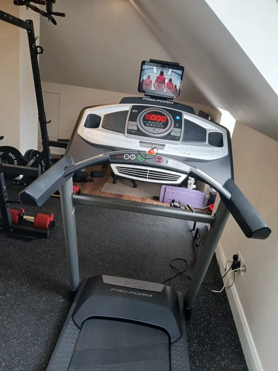 Pro Form 995i Treadmill - Image 4