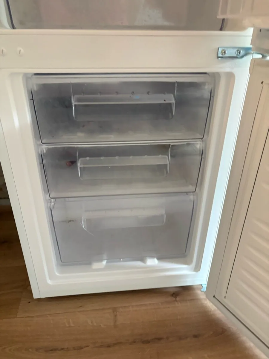 Candy fridge - Image 2