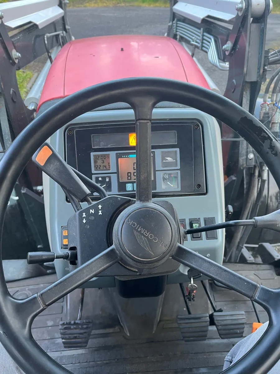 McCormick MTX 120 with loader - Image 2