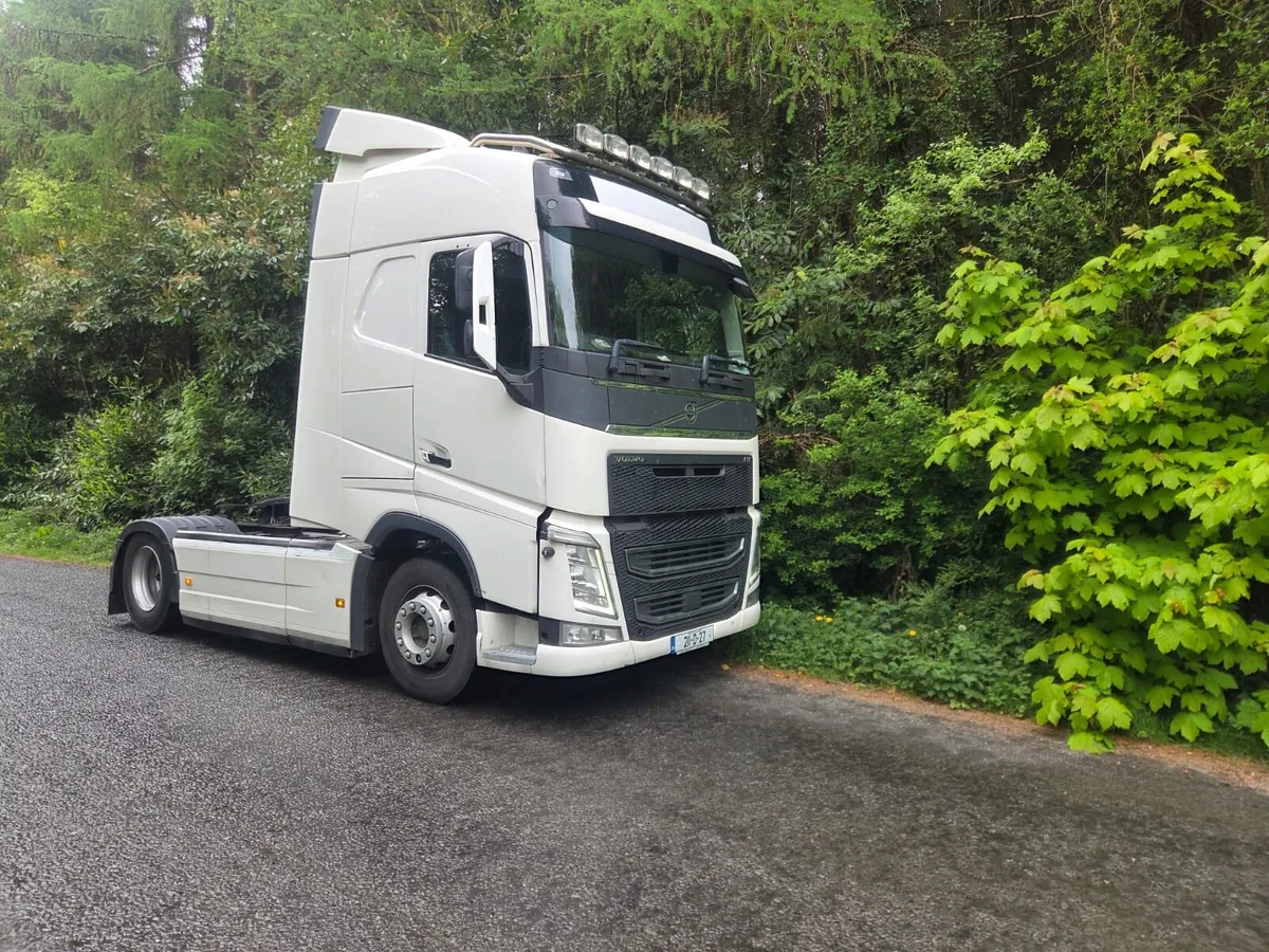 Truck - Image 3