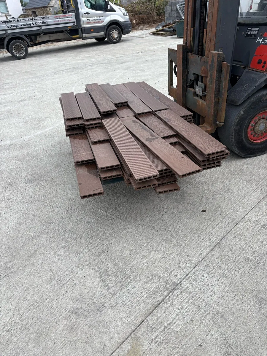 Composite decking - Image 1