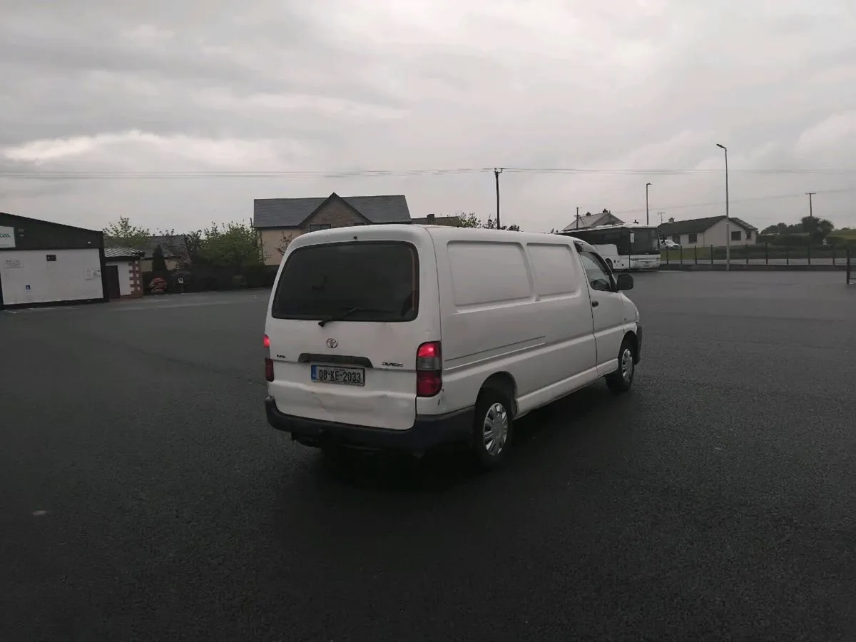 2008 Toyota hiace van for sale cvrt tested 10/26 - Image 4