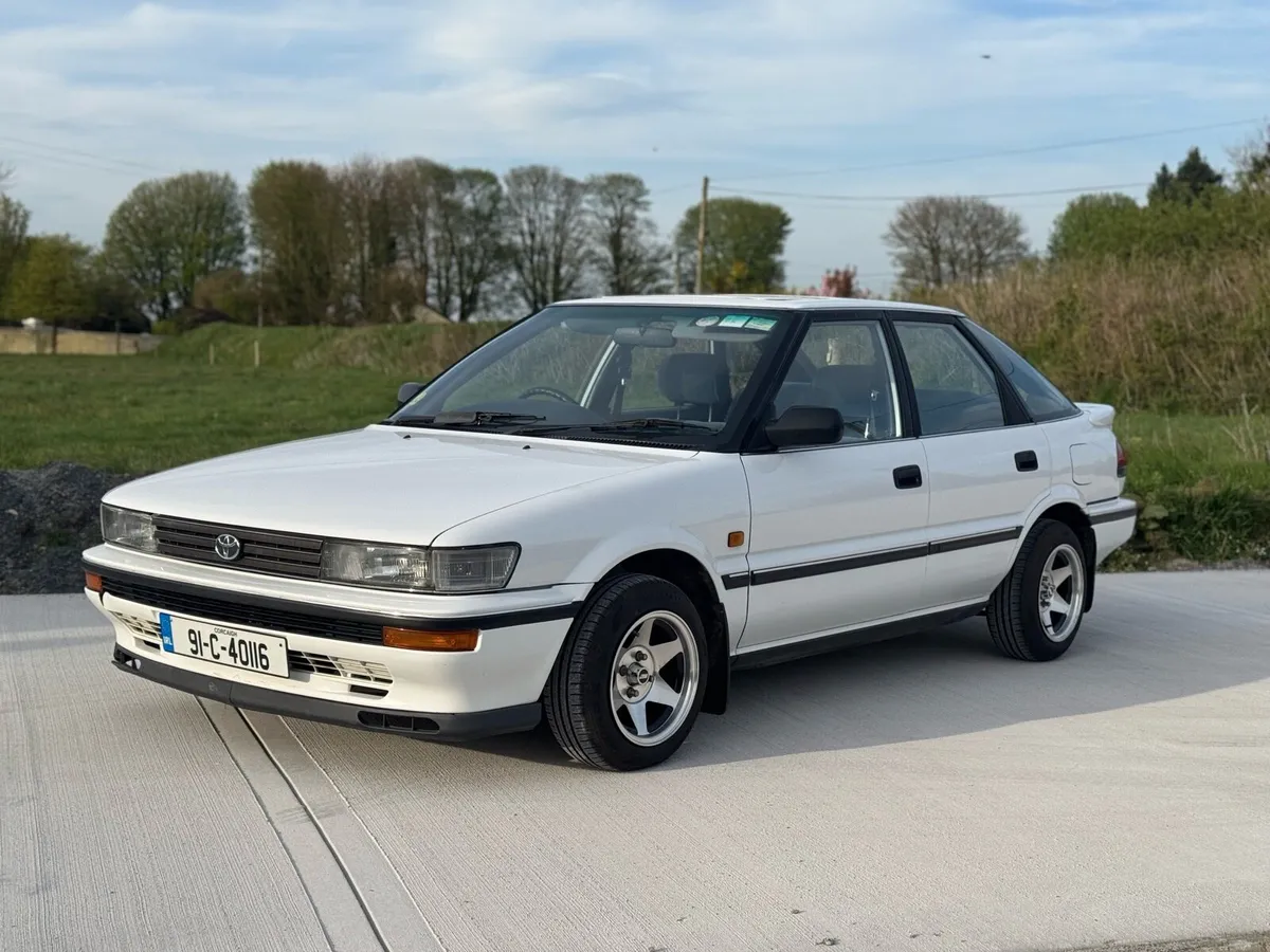 Toyota sprinter - Image 2