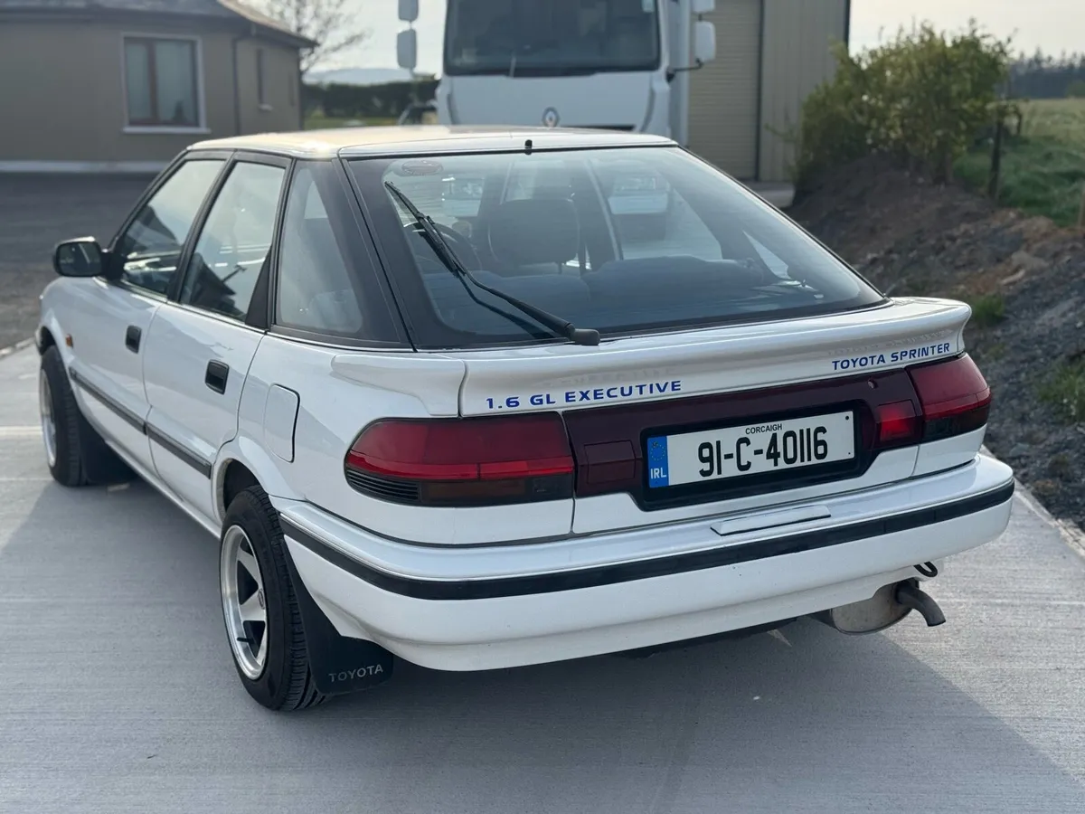 Toyota sprinter - Image 3