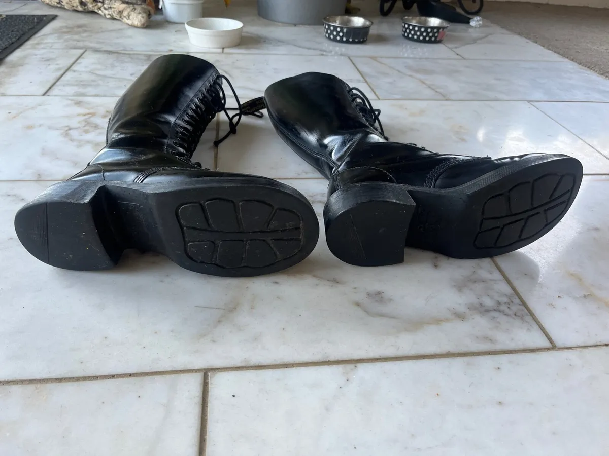 Dr Martens Boots size 39 - Image 2