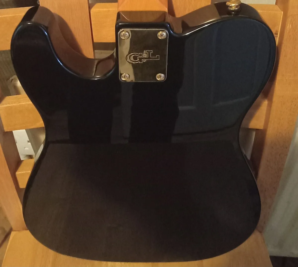 Guitars - Image 2