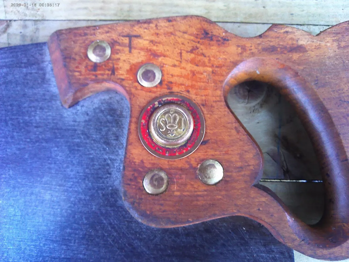 Saw - Image 3
