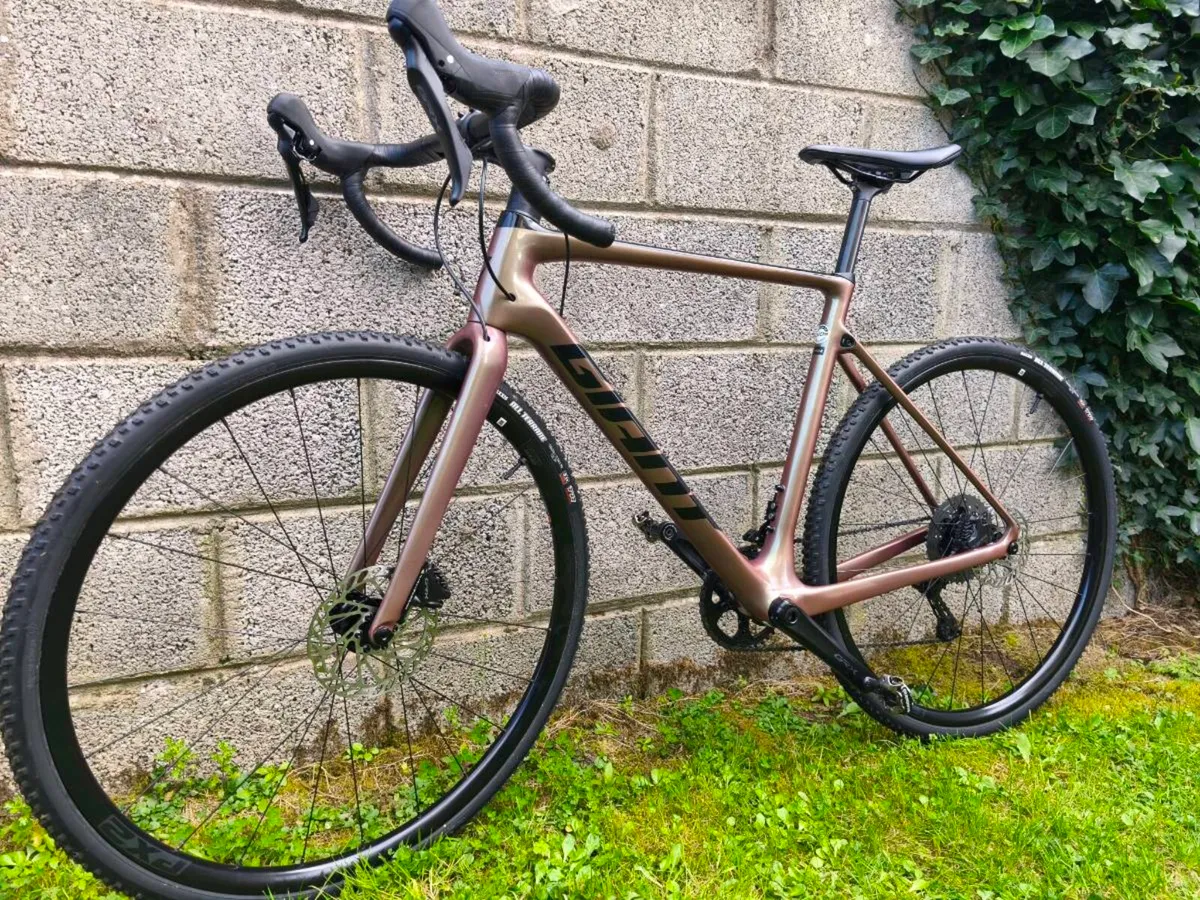 Giant TCX Advanced Pro size M carbon - Image 2