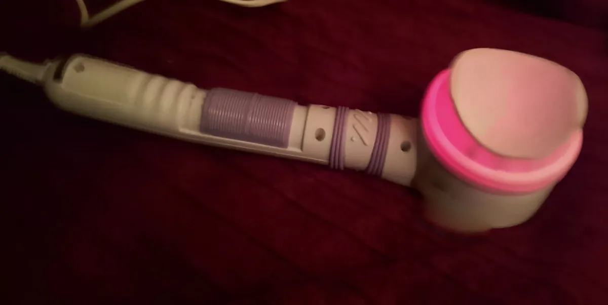 Electric handheld body massager. 3 modes - Image 4
