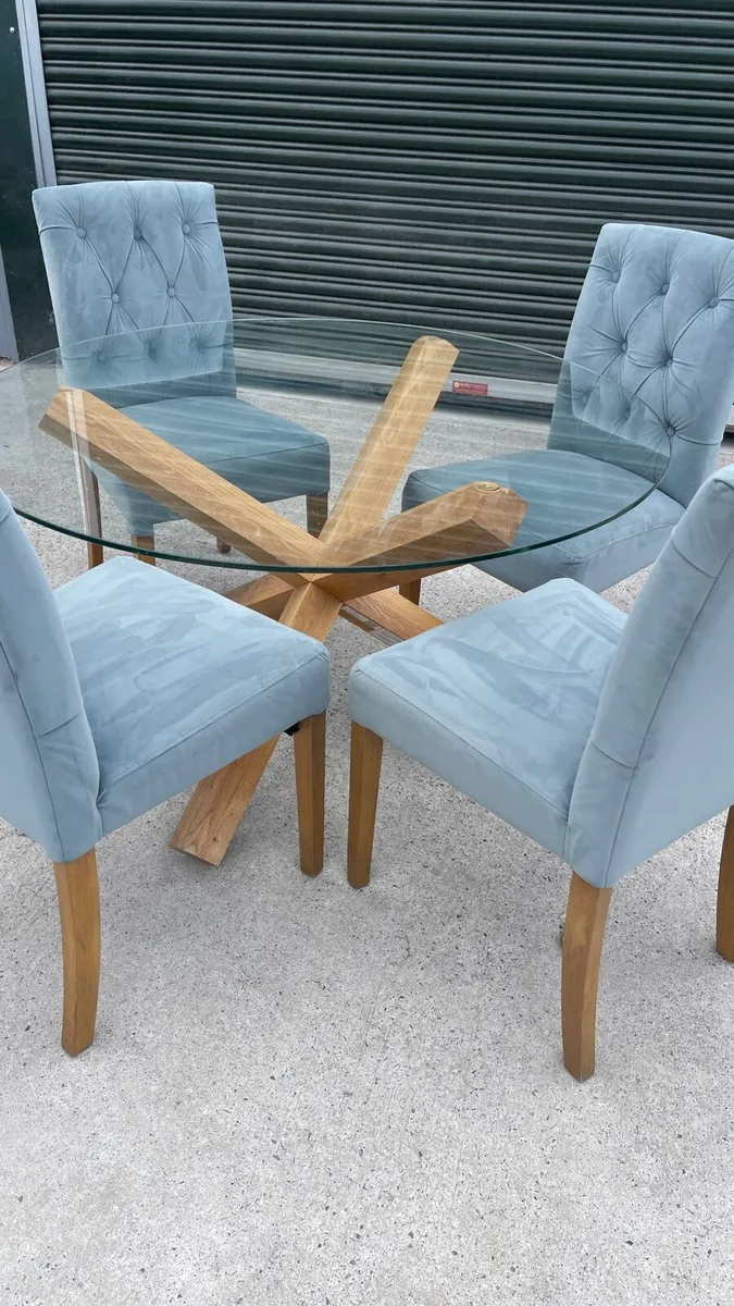 Dinning table - Image 4