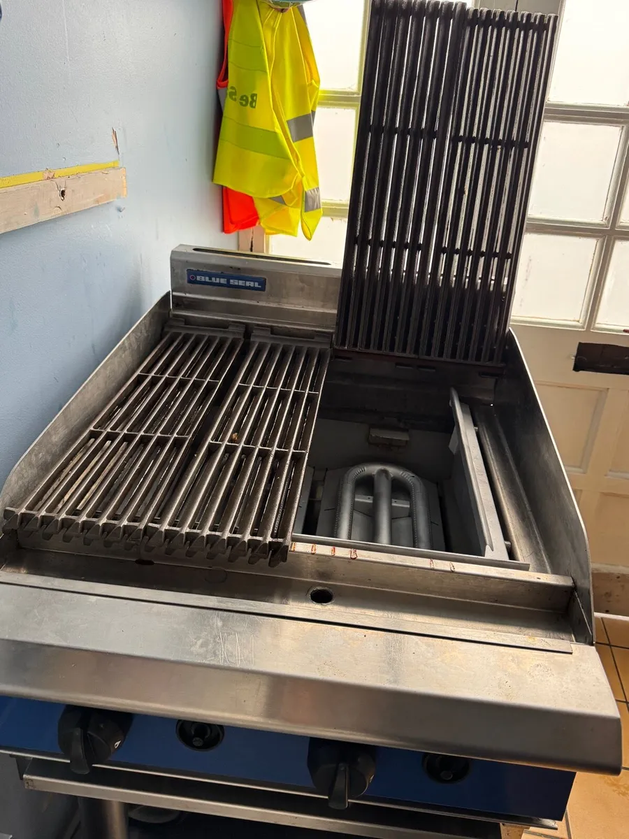 2x Blue Seal LPG Chargrill - Image 1