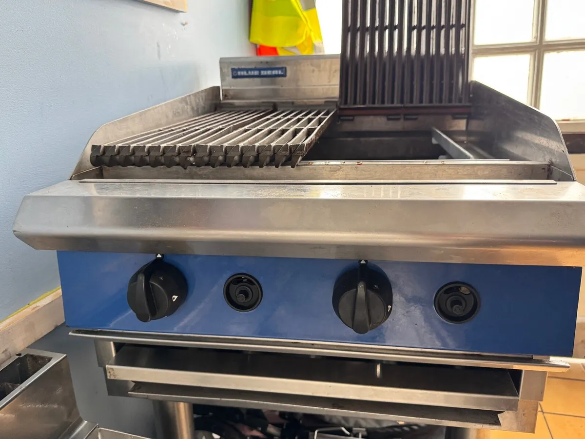 2x Blue Seal LPG Chargrill - Image 2
