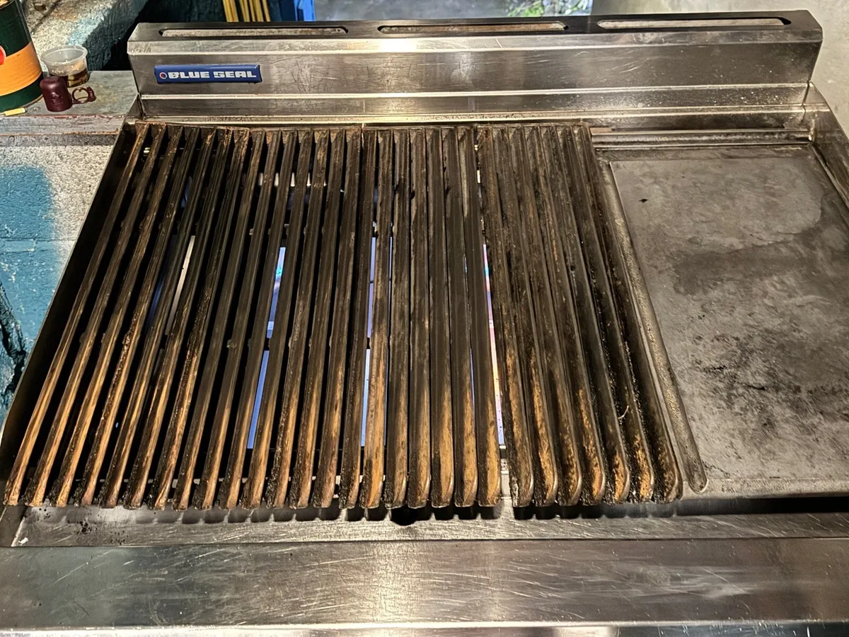 2x Blue Seal LPG Chargrill - Image 4