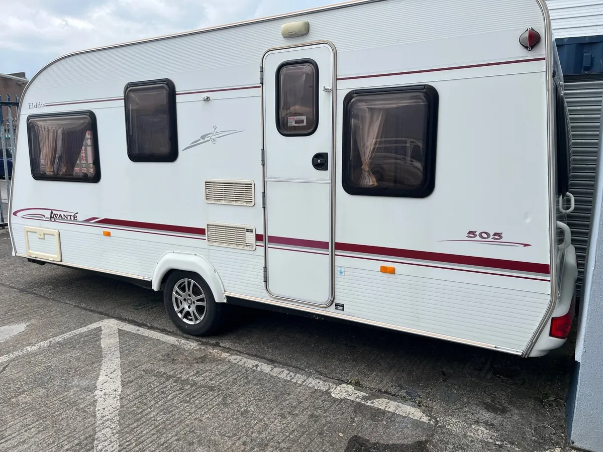 Caravan - Image 4