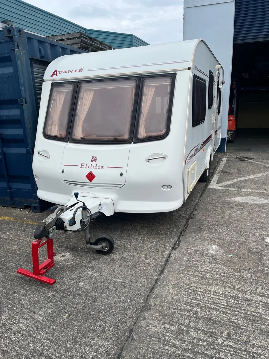 Caravan - Image 2