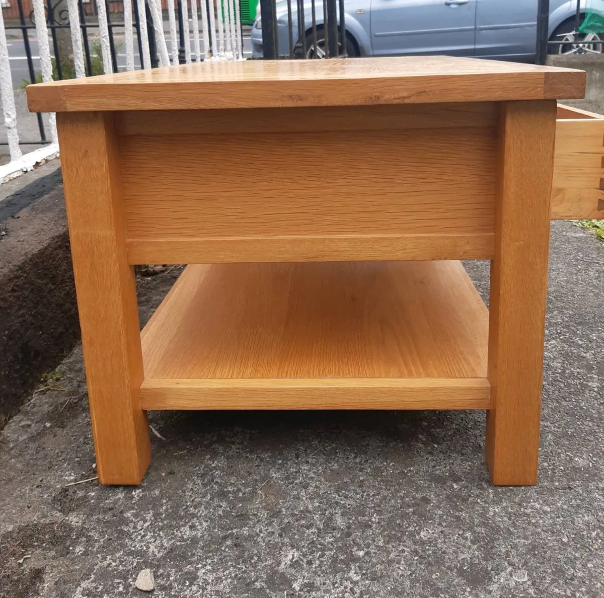 Oak coffee table - Image 3