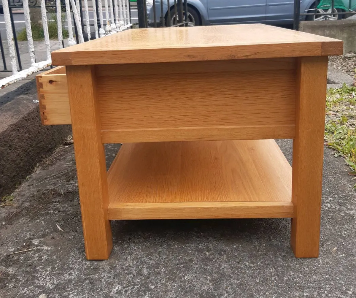 Oak coffee table - Image 4