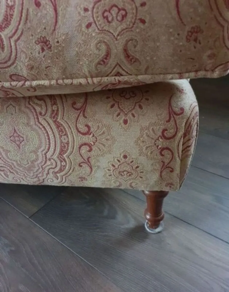 Armchair - Image 2