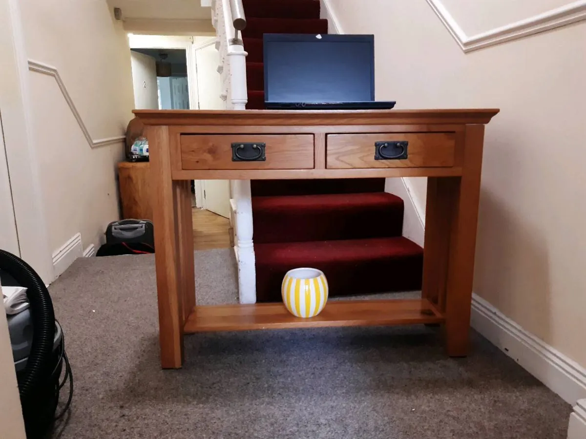 Oak console table - Image 2