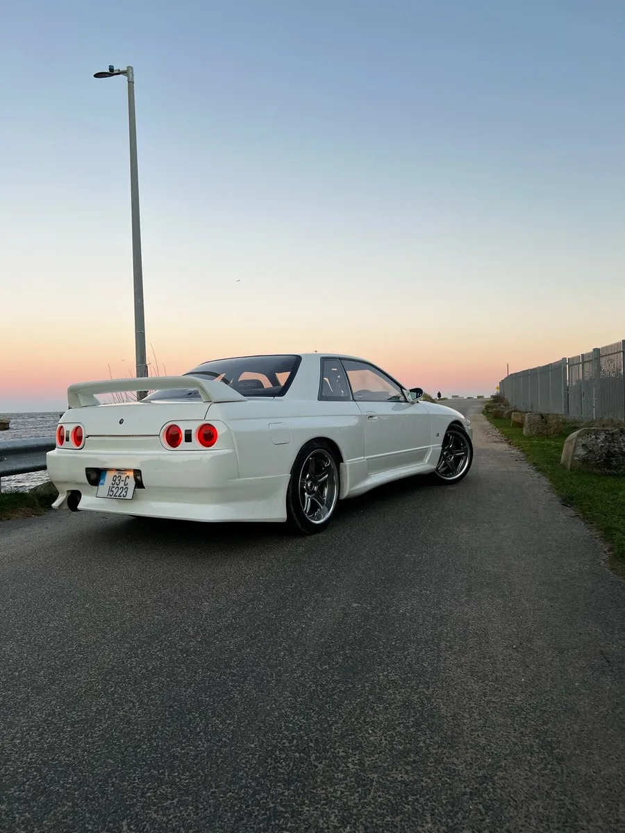 1993 Nissan Skyline R32 RB26 - Image 3