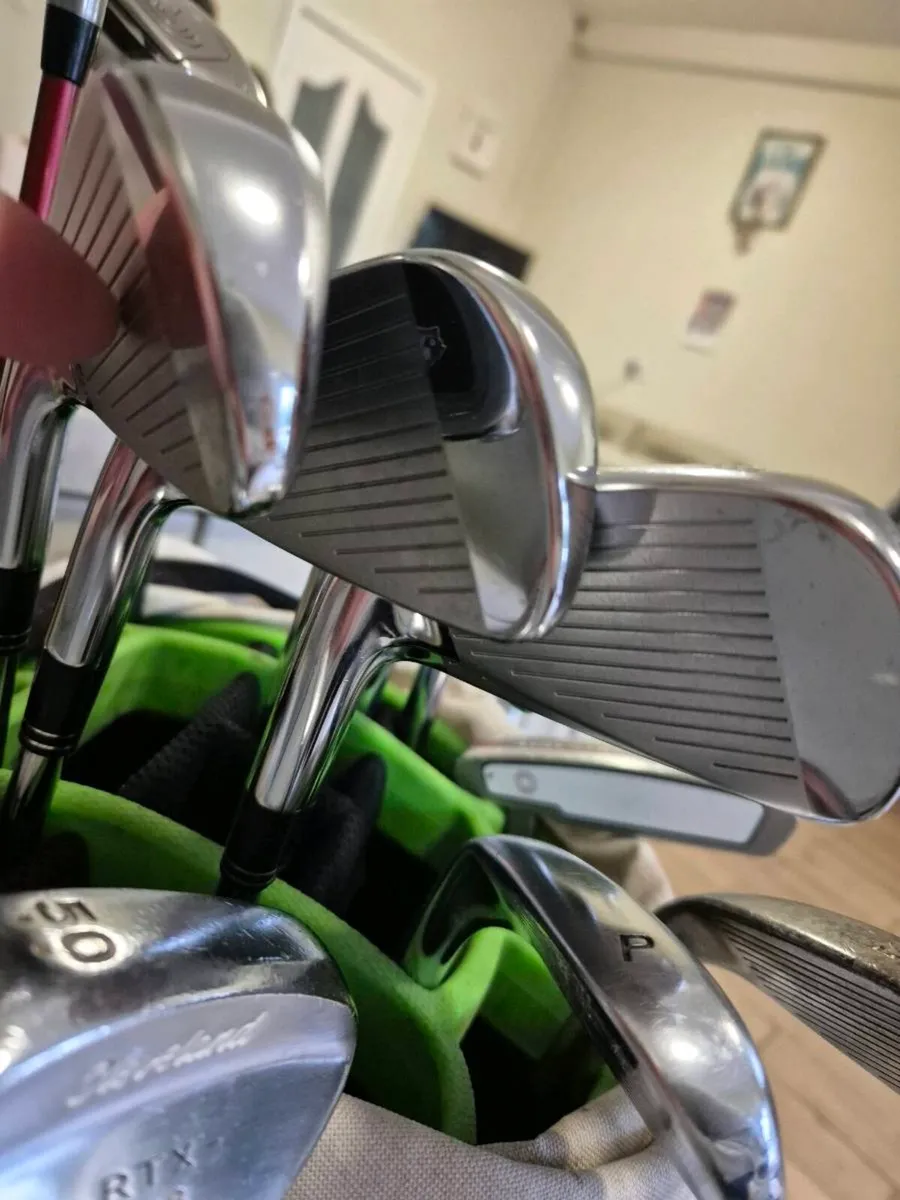 Nice Golf Set - Image 4