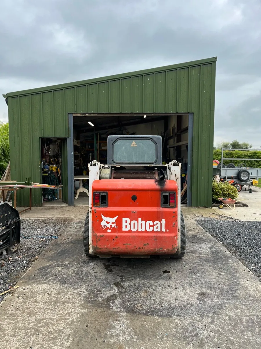 Bobcat Skidsteer loader - Image 3