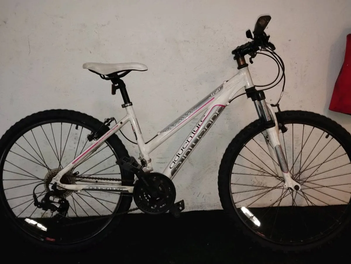 Ladies 26inch bike - Image 1